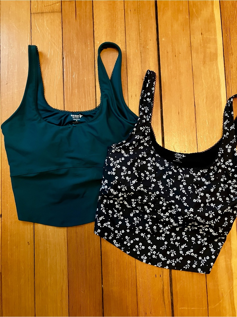 Old Navy forest green black floral tank tops | medium | workout light support